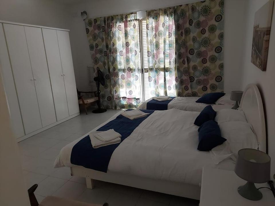 Saint Julian's Spinola Bay Sea Front Apt 6 מראה חיצוני תמונה